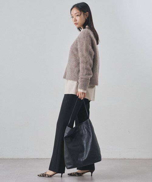 Whim Gazette（ウィムガゼット）の「スーリーアルパカクルーネックプルオーバー（ニット/セーター・レディース・ライトグレー/ピンク/モカ・FREE）」の12枚目の写真