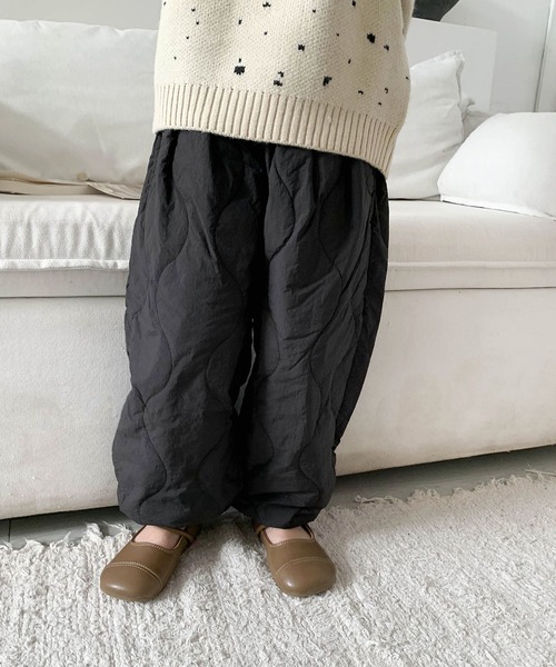 aimoha(アイモハ)の「【aimoha-KIDS-】キルティングテーパードパンツ (AW)(その他パンツ・キッズ・ブラック/ライトベージュ・90㎝/100cm/110cm/120cm/130cm/140cm)」の1枚目の写真