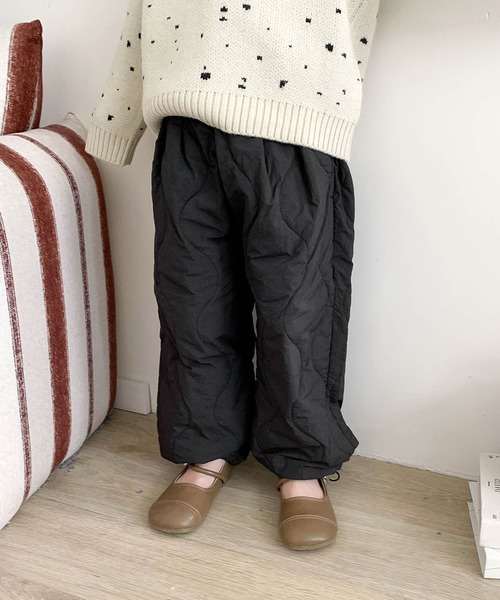 aimoha(アイモハ)の「【aimoha-KIDS-】キルティングテーパードパンツ (AW)(その他パンツ・キッズ・ブラック/ライトベージュ・90㎝/100cm/110cm/120cm/130cm/140cm)」の11枚目の写真