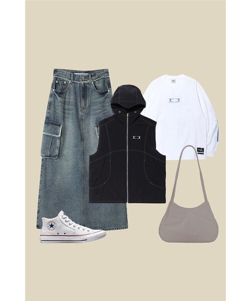 AVANDRESS(アバンドレス )の「Harper Tassel Pocket Denim Long Skirt BLUE(スカート・レディース・ブルー・SMALL/LARGE/MEDIUM)」の11枚目の写真