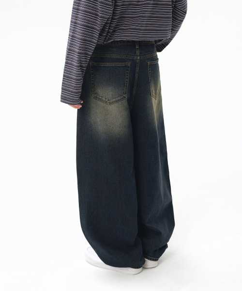 MUSINSA STANDARD（ムシンサスタンダード）の「ビッグブラシラージバルーンデニムパンツ[イエローダークブルー]（デニムパンツ・メンズ・その他・40/38/42/36/34/32/30/31/33/26/27/28/29）」の3枚目の写真