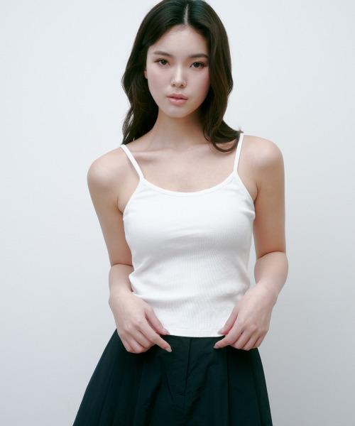 SALT AND CHOCOLATE(ソルトアンドチョコレート)の「スリーブレスリップニットアイボリー4W2321007(Tシャツ/カットソー・レディース・その他・FREE)」の1枚目の写真