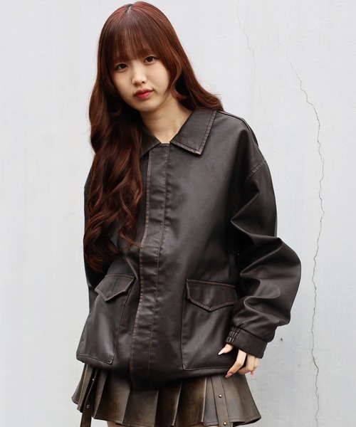 ATMARK(アットマーク)の「《2サイズ展開 / UNISEX 》ATMARK十字架ロゴウォッシュPUレザージャケット(ブルゾン・レディース・ブラック/ブラウン・M/L)」の10枚目の写真