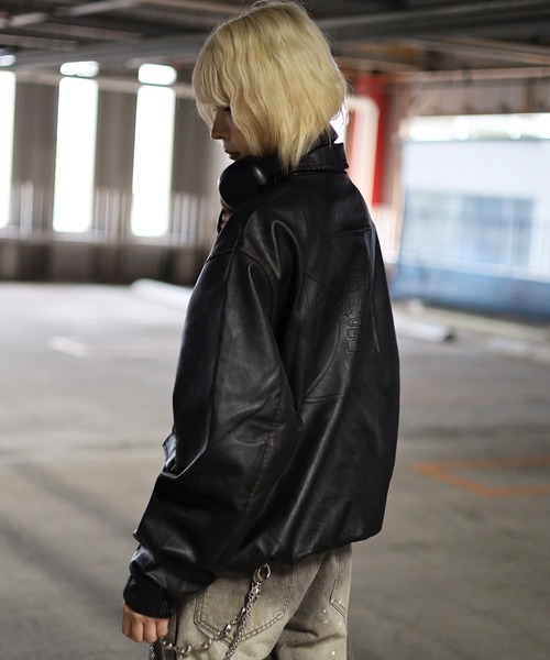ATMARK(アットマーク)の「《2サイズ展開 / UNISEX 》ATMARK十字架ロゴウォッシュPUレザージャケット(ブルゾン・レディース・ブラック/ブラウン・M/L)」の17枚目の写真
