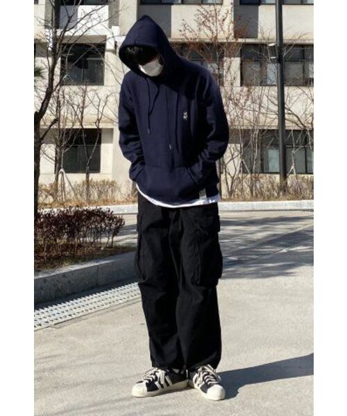 GRAVER（グレーバー）の「[UNISEX]デイジーブーケベア刺繍フードティー_ネイビー（パーカー・レディース・ネイビー・SMALL/MEDIUM/LARGE/X-LARGE）」の5枚目の写真