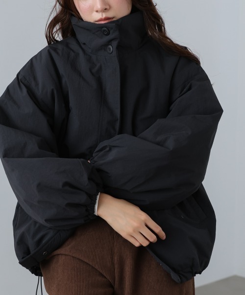 Bab（バブ）の「ハイネック中綿ブルゾン（ブルゾン・レディース・アイボリー/ブラック・M）」の21枚目の写真