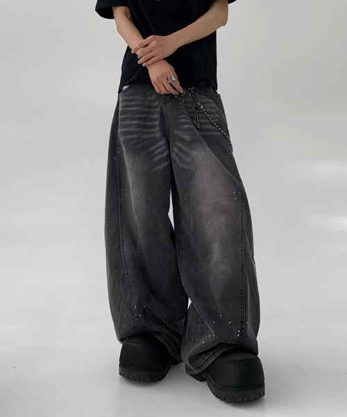 Ressaca(レサーカ)の「ペイント風ブラックカーブデニムパンツ(デニムパンツ・メンズ・ブラック・M/L/XL)」の12枚目の写真
