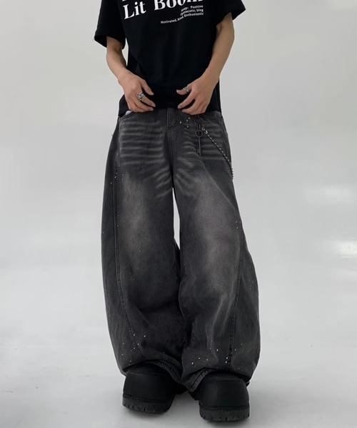 Ressaca(レサーカ)の「ペイント風ブラックカーブデニムパンツ(デニムパンツ・メンズ・ブラック・M/L/XL)」の11枚目の写真