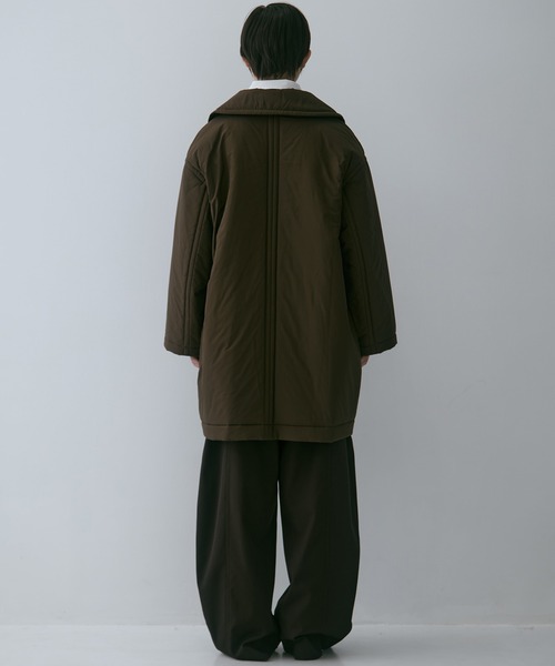 STUDIOUS（ステュディオス）の「【STUDIOUS/ステュディオス】PADDED BUTTON COAT/パデッドボタンコート/軽アウター/中綿コート（その他アウター・レディース・ブラウン/ブラック・FREE）」の17枚目の写真