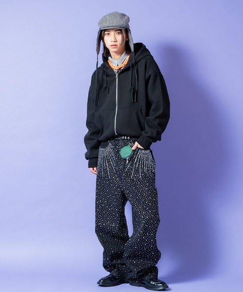 a.p.o.v.(エーピーオービー)の「a.p.o.v. 短丈オーバーサイズ裏起毛スウェットジップアップパーカー(パーカー・メンズ・ブラック/グレー・ONESIZE)」の7枚目の写真