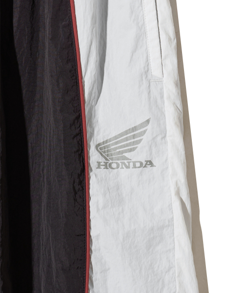 PHYPS MOTORCYCLE(フィップスモーターサイクル)の「Speed Track Pants Black(スウェットパンツ・レディース・その他・SMALL/MEDIUM/LARGE/X-LARGE)」の6枚目の写真