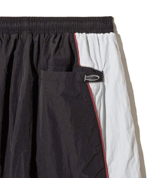 PHYPS MOTORCYCLE(フィップスモーターサイクル)の「Speed Track Pants Black(スウェットパンツ・レディース・その他・SMALL/MEDIUM/LARGE/X-LARGE)」の9枚目の写真