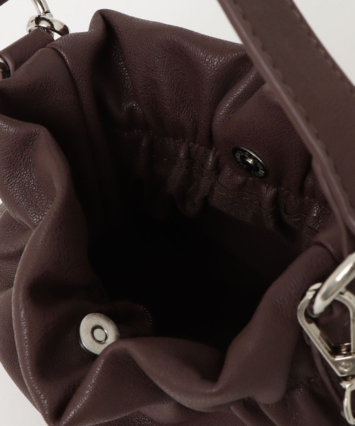 Lunea(ルネア)の「巾着ミニバッグ/ショルダー紐付き2way(ハンドバッグ・レディース・ブラウン/レッド/アイボリー/ブラック・FREE)」の9枚目の写真