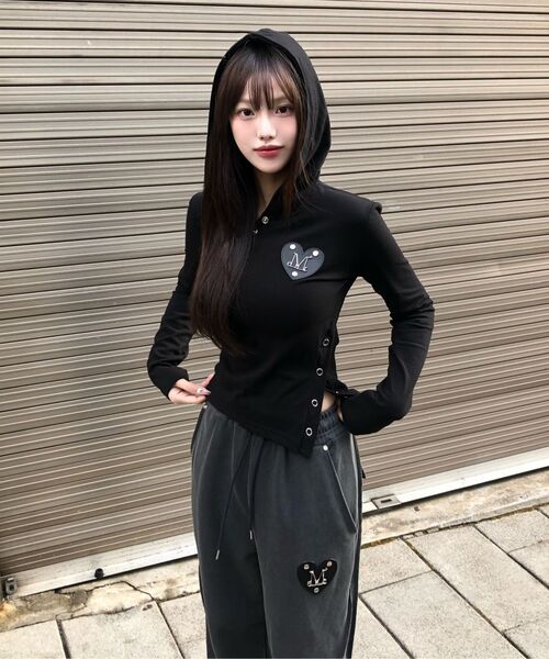 MUCENT(ムセント)の「ロックセットアップメタルロゴカットオフピグメントスウェットパンツ男女共用(スウェットパンツ・レディース・チャコール・FREE)」の7枚目の写真
