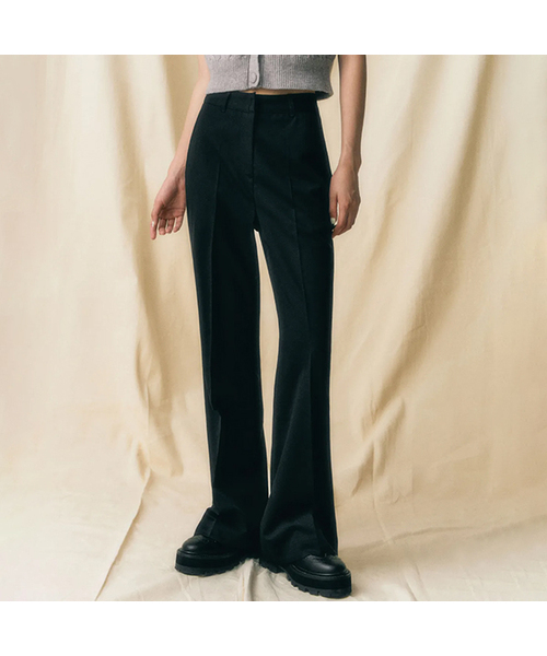 Vivacious（ビバシャス）の「Gentle Bootscut Pants_3COL（スラックス・レディース・グレー/カーキ/ブラック・SMALL/MEDIUM/LARGE）」の2枚目の写真