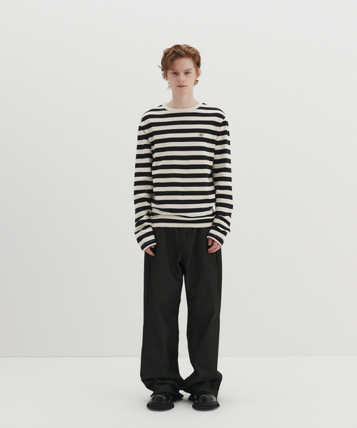 DNSR(ディーエヌエスアール)の「ストライプロングスリーブブラック(Tシャツ/カットソー・メンズ・その他・MEDIUM/X-LARGE/LARGE)」の2枚目の写真