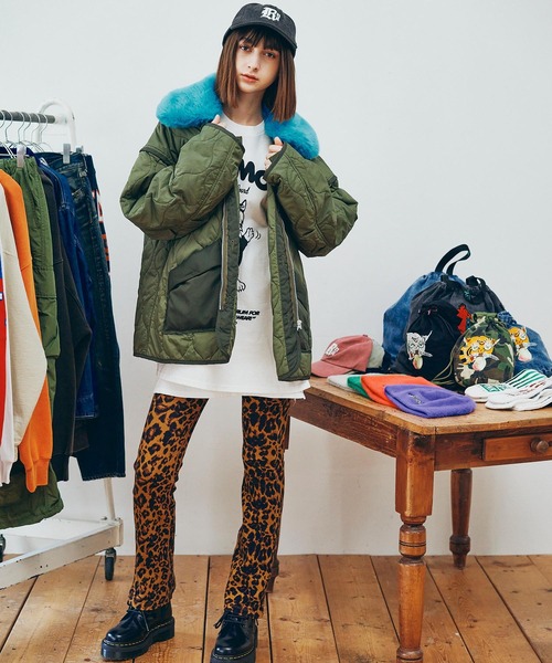 RNA（アールエヌエー）の「J2173 リメイクキルティングジャケット（ブルゾン・レディース・カーキ/ネイビー・MEDIUM）」の10枚目の写真