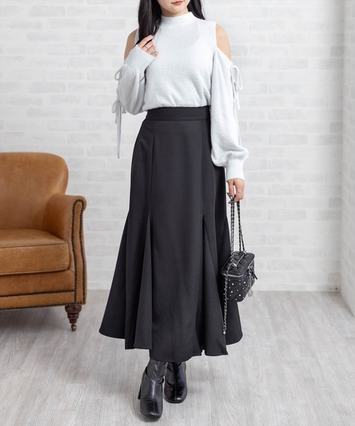 CLEAR BASIC（クリアベーシック）の「オープンショルダーニットトップス[着回し力抜群 ガーリー]≪AW新作≫（ニット/セーター・レディース・ピンク/アイボリー/サックスブルー・F）」の4枚目の写真