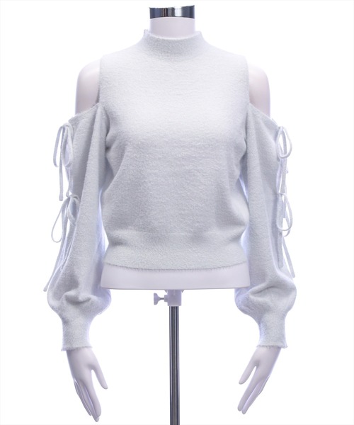 CLEAR BASIC（クリアベーシック）の「オープンショルダーニットトップス[着回し力抜群 ガーリー]≪AW新作≫（ニット/セーター・レディース・ピンク/アイボリー/サックスブルー・F）」の17枚目の写真