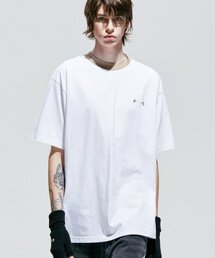 S SY（エスエスワイ）の「Ribbed Bold Neck Pierced T-Shirt White（Tシャツ/カットソー）」