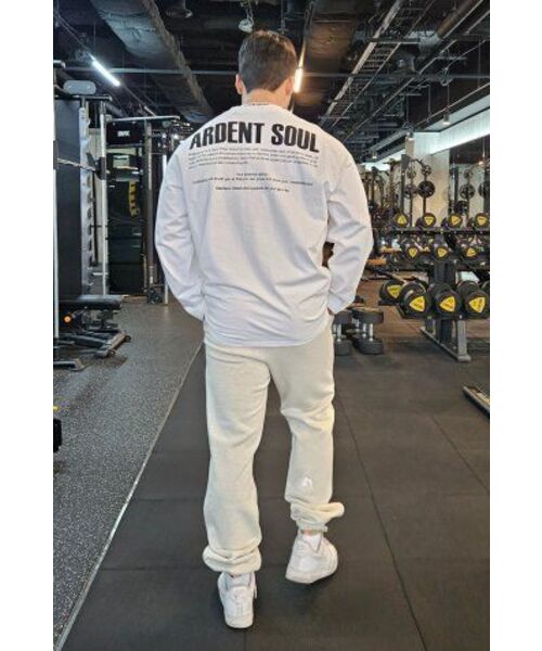 ARDENTSOUL(アーデントソウル)の「アダント、シグネチャーバックロゴセミオーバーフィット長袖Tシャツ(Tシャツ/カットソー・メンズ・その他・MEDIUM/X-LARGE/XX-LARGE/LARGE)」の18枚目の写真
