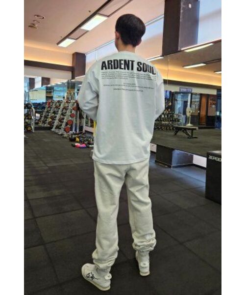 ARDENTSOUL(アーデントソウル)の「アダント、シグネチャーバックロゴセミオーバーフィット長袖Tシャツ(Tシャツ/カットソー・メンズ・その他・MEDIUM/X-LARGE/XX-LARGE/LARGE)」の21枚目の写真