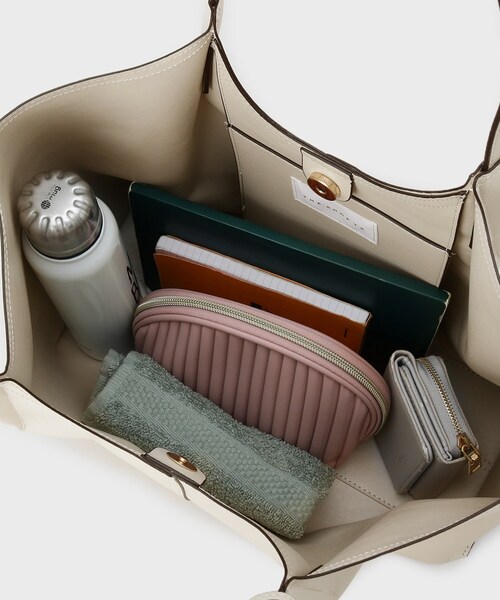 THE SHOP TK (ザ ショップ ティーケー )の「タッセル付きトートバッグ(トートバッグ・レディース・ナチュラル/アイボリー/ブラック・00)」の19枚目の写真