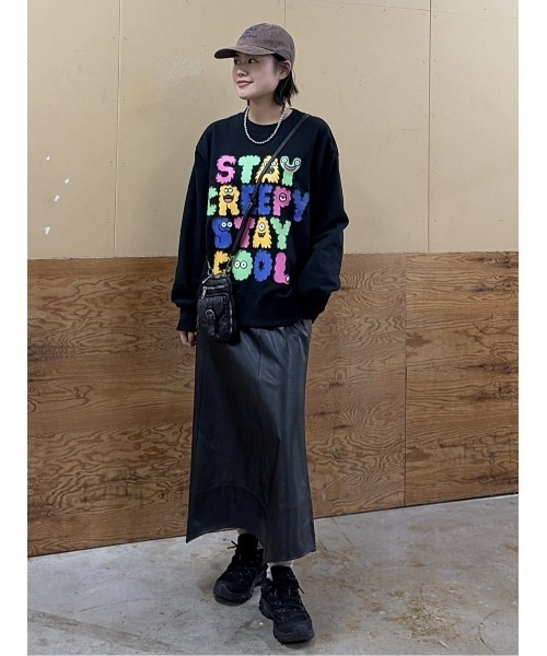 AZUL by moussy(アズールバイマウジー)の「【身長/骨格別着用画像あり】フェイクレザーハンカチーフヘムスカート 秋服 冬服 ロングスカート ウエスト後ろゴム(スカート・レディース・ブラック・MEDIUM/SMALL)」の21枚目の写真