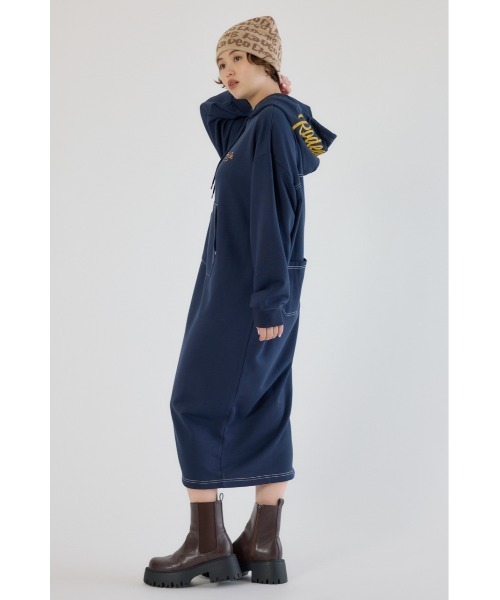 RODEO CROWNS WIDE BOWL（ロデオクラウンズワイドボウル）の「RCSカラーステッチパーカーワンピース（ワンピース・レディース・ネイビー/ライトカーキ/グレー×ホワイト/ブラック・FREE）」の20枚目の写真