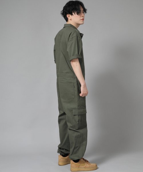SAINTCREW(セントクルー)の「レトロラインカーゴジョガー半袖ジャンプスーツ RLCJ-515 カーキ(つなぎ/オールインワン・メンズ・その他・MEDIUM/LARGE/X-LARGE)」の5枚目の写真