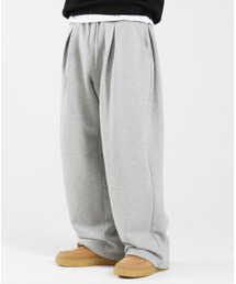 GRISH（グリッシュ）の「ツーピンタックワイドスウェットパンツ[グレー]（スウェットパンツ）」