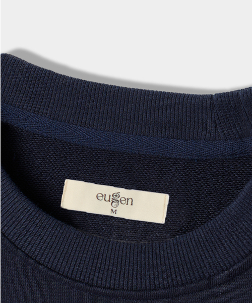 EUGGEN(ユジェン)の「フェルトロゴスウェットシャツ_ネイビー(スウェット・レディース・その他・MEDIUM/LARGE)」の4枚目の写真