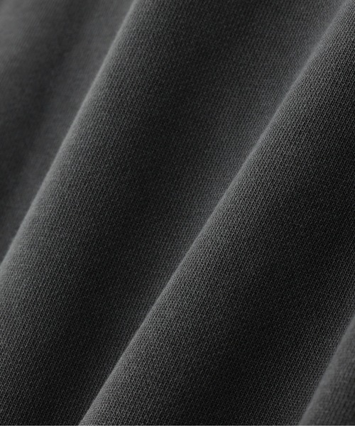 AVIREX(アヴィレックス)の「FADED MIL.POCKET CREWNECK SWEAT / フェイド ミリタリーポケット クルーネックスウェット / AVIREX / アヴィレックス(スウェット・メンズ・バーガンディー/ライトグレー/チャコール/ブルーグレー・MEDIUM/XX-LARGE/X-LARGE/LARGE)」の10枚目の写真