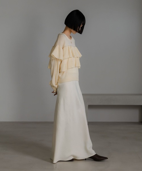 LOWRYS FARM（ローリーズファーム）の「フリルニットプルオーバーＬＳ  636139（ニット/セーター・レディース・ピンク/ブラック/アイボリー/グレー・FREE）」の7枚目の写真