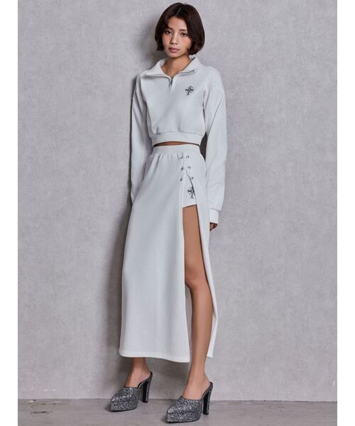 GYDA（ジェイダ）の「sacred edge crossハーフZIPショートスウェットトップス（スウェット・レディース・ブラック/グレー/オフホワイト・FREE）」の14枚目の写真