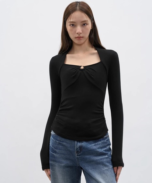EIGHTHMONTH(エイスマンス)の「リングディテール ギャザートップス EM25a172【EIGHTHMONTH】(Tシャツ/カットソー・レディース・アイボリー/ブラック・S/M)」の3枚目の写真