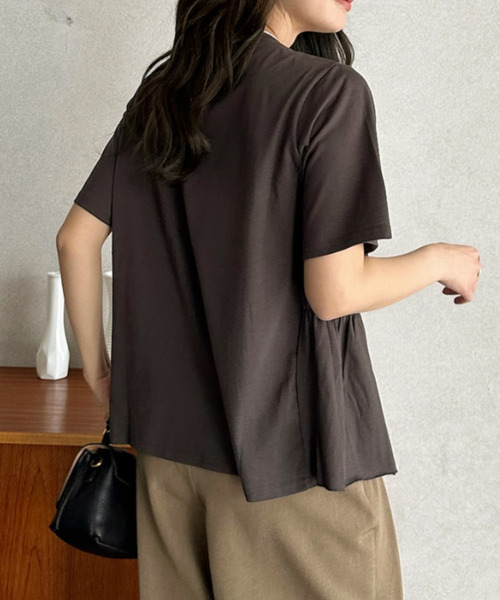 Eclat one(エクラワン)の「【Eclat one】フロント シャーリング フレア プルオーバー(Tシャツ/カットソー・レディース・チャコール/アイボリー/ブラック・FREE)」の13枚目の写真