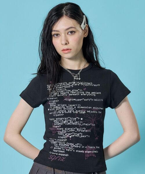 SEQUENZ(シークエンズ)の「※WEB限定 / 文字プリントレディースコンパクトT / sqnz programmingpt compact tee(Tシャツ/カットソー・レディース・ホワイト/レッド/ブラック/イエロー系その他・SMALL/MEDIUM)」の7枚目の写真