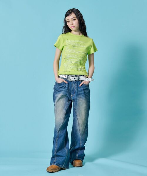 SEQUENZ(シークエンズ)の「※WEB限定 / 文字プリントレディースコンパクトT / sqnz programmingpt compact tee(Tシャツ/カットソー・レディース・ホワイト/レッド/ブラック/イエロー系その他・SMALL/MEDIUM)」の18枚目の写真