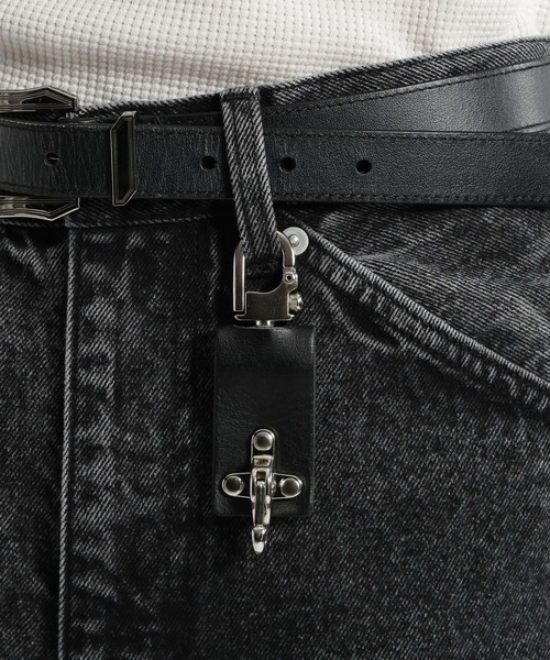 HARE（ハレ）の「【MADE IN JAPAN】ファイヤーマンバックルキーリング(HARE)（キーケース/キーアクセサリー・メンズ・ブラック・FREE）」の7枚目の写真