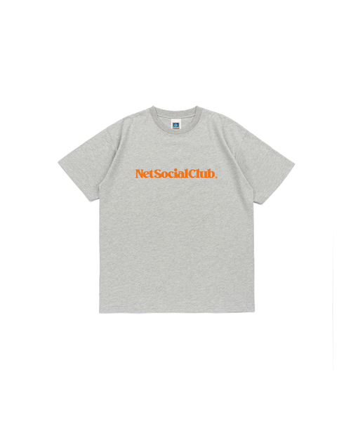 NET SOCIAL CLUB(ネットソーシャルクラブ)の「ビビッドストレートロゴ半袖Tシャツ(メランジ)(Tシャツ/カットソー・レディース・グレー・S/M/L/XL)」の1枚目の写真