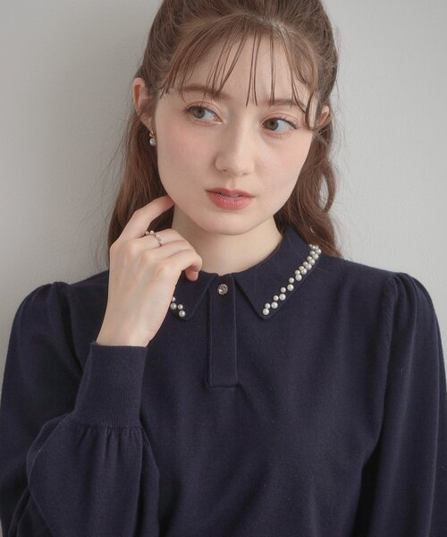 couture brooch（クチュールブローチ）の「【洗える・着映え】パール調衿ニット（ニット/セーター・レディース・グレー/ネイビー/オフホワイト・42/38/36）」の3枚目の写真