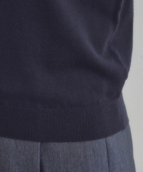 couture brooch（クチュールブローチ）の「【洗える・着映え】パール調衿ニット（ニット/セーター・レディース・グレー/ネイビー/オフホワイト・42/38/36）」の6枚目の写真