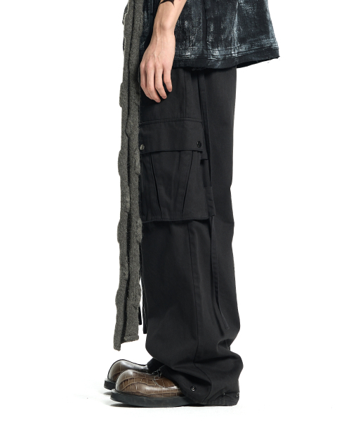 VONVAT(ヴォンバト)の「Long Tail Cargo pants(その他パンツ・レディース・その他・1/2/3)」の3枚目の写真