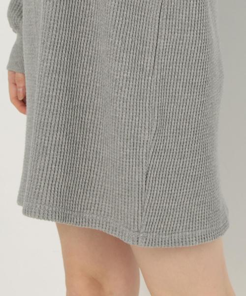 Another Edition（アナザーエディション）の「ワッフルプリントロゴワンピース/AEBC CワッフルPrtLogo OP◆（ワンピース・レディース・オフホワイト/ライトグレー・FREE）」の14枚目の写真