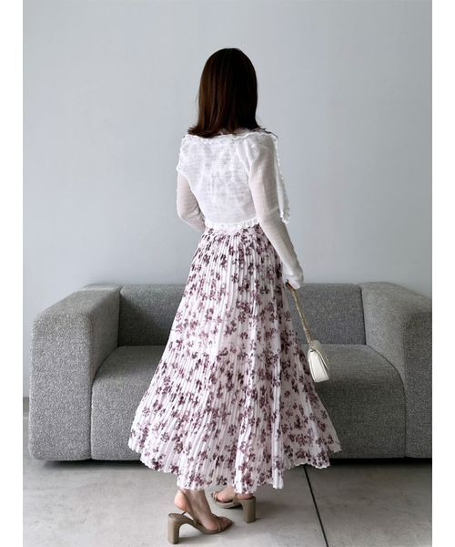 SNIDEL(スナイデル)の「シアーフリルコンパクトカーディガン(カーディガン/ボレロ・レディース・ブラウン/ホワイト/ネイビー/イエロー・F)」の12枚目の写真