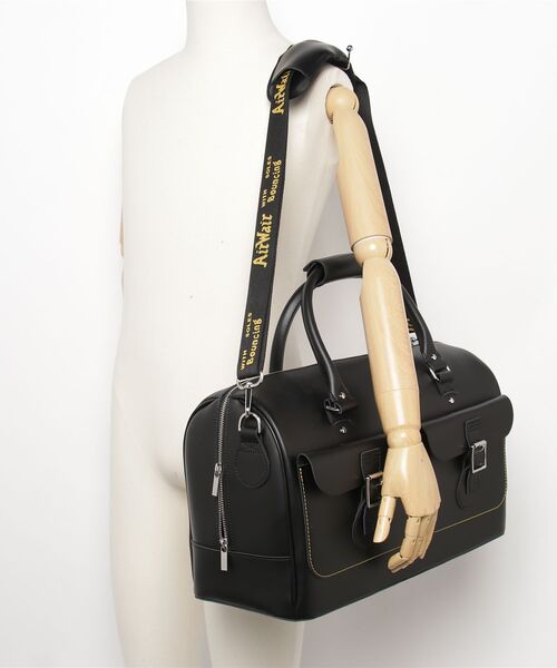 Dr. Martens（ドクターマーチン）の「Dr. Martens/ドクターマーチン デイ トリッパー バッグ 42738001（ボストンバッグ・メンズ・ブラック・FREE）」の10枚目の写真