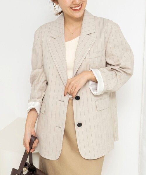 NOLLEY’S(ノーリーズ)の「【WEB&一部店舗限定色アイテム】ウォッシャブルストライプオーバージャケット(テーラードジャケット・レディース・ベージュ系その他/ブルー系その他6/ホワイト系その他2・38)」の16枚目の写真