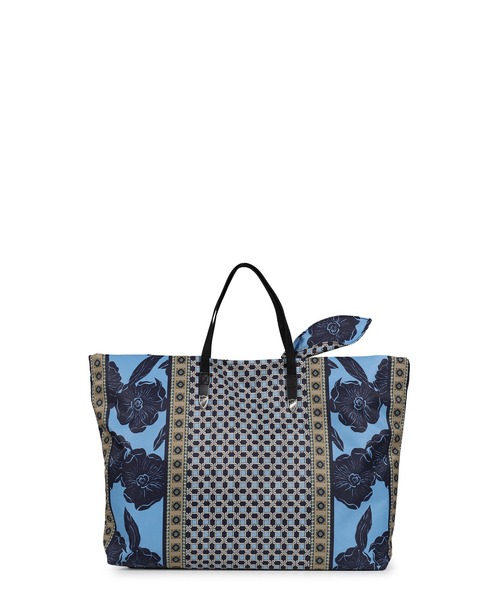 TOGA（トーガ）の「PRINT TOTE BAG（トートバッグ・メンズ・ライトブルー・OS）」の4枚目の写真