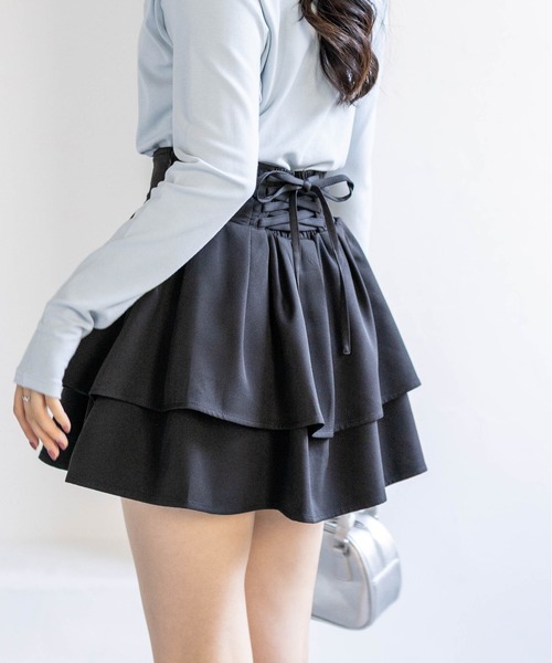 clear（クリア）の「バックレースアップインパン付2段フリルティアードミニスカート[着回し力抜群 ガーリー]≪新作≫（スカート・レディース・オフホワイト/ベージュ/ブラック・F）」の2枚目の写真